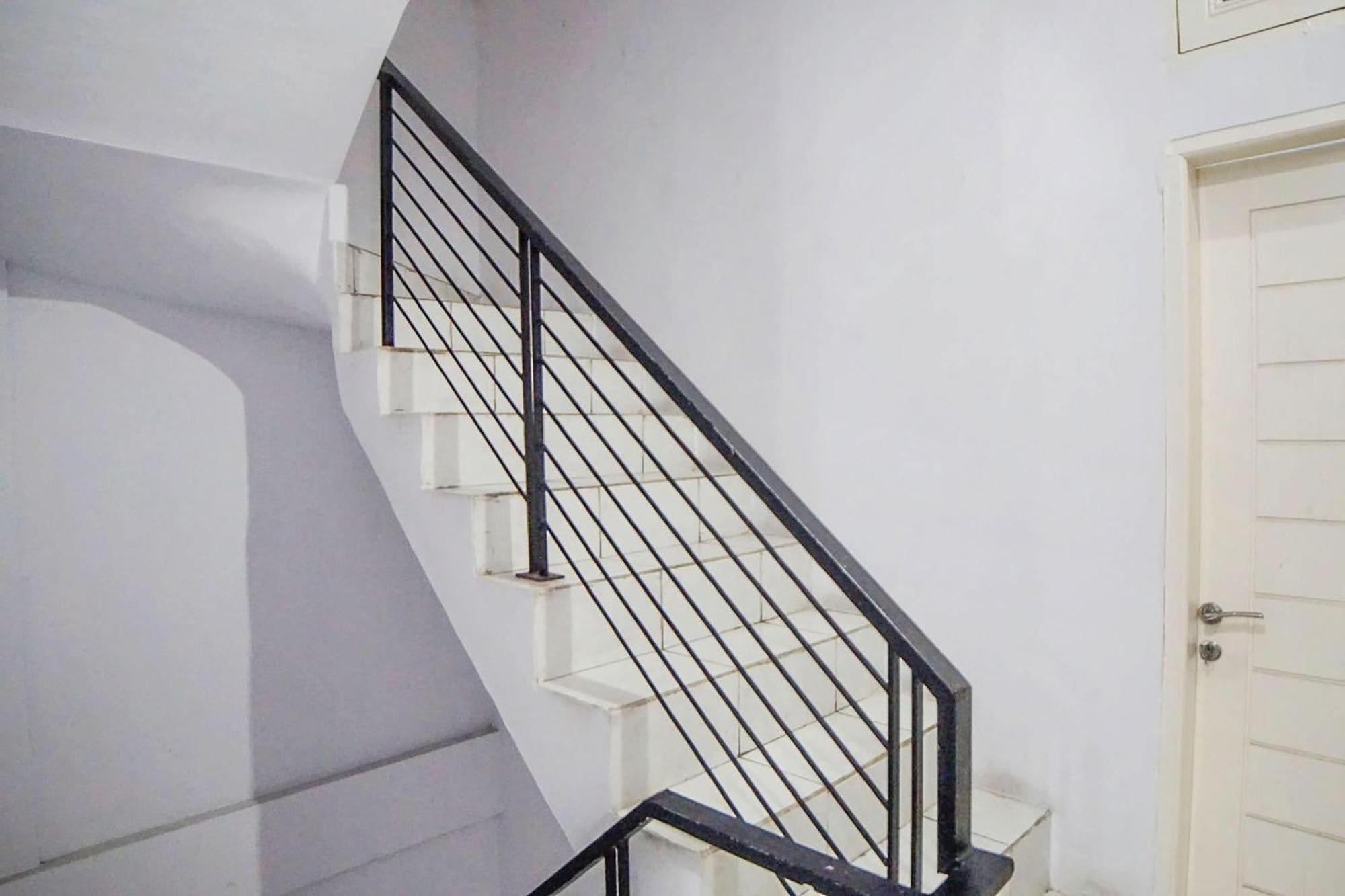 Super Oyo 91627 Wika Wiki Homestay 메단 외부 사진